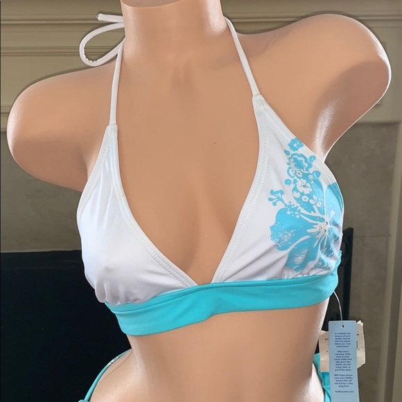 Malibu Other - NWT Malibu bikini top